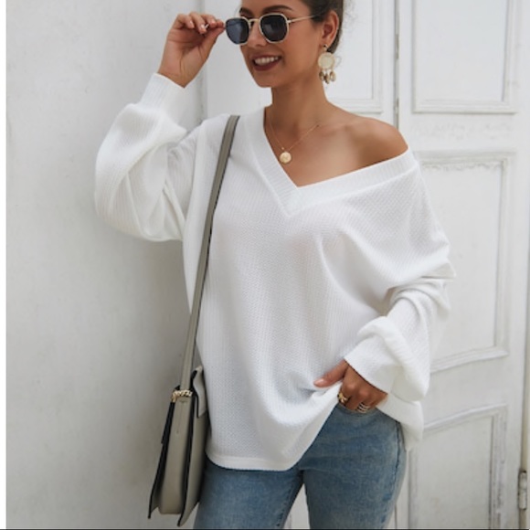 JUST IN ! White drop shoulder- Sweater - Picture 4 of 7